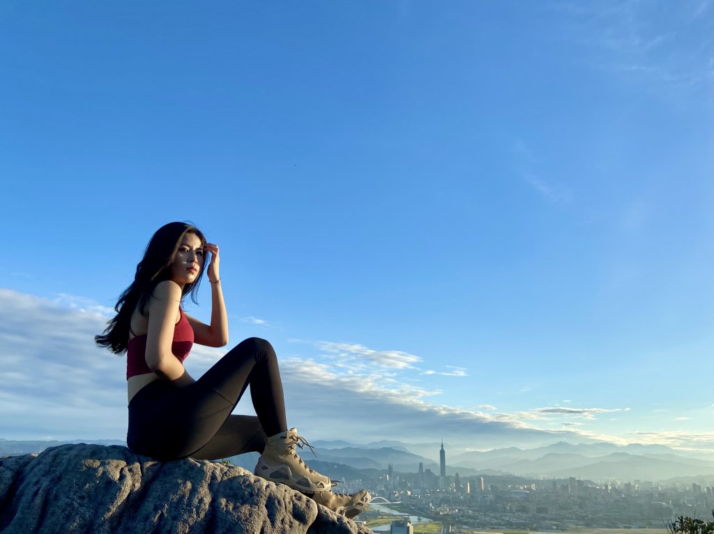 內湖金面山剪刀石_1274778