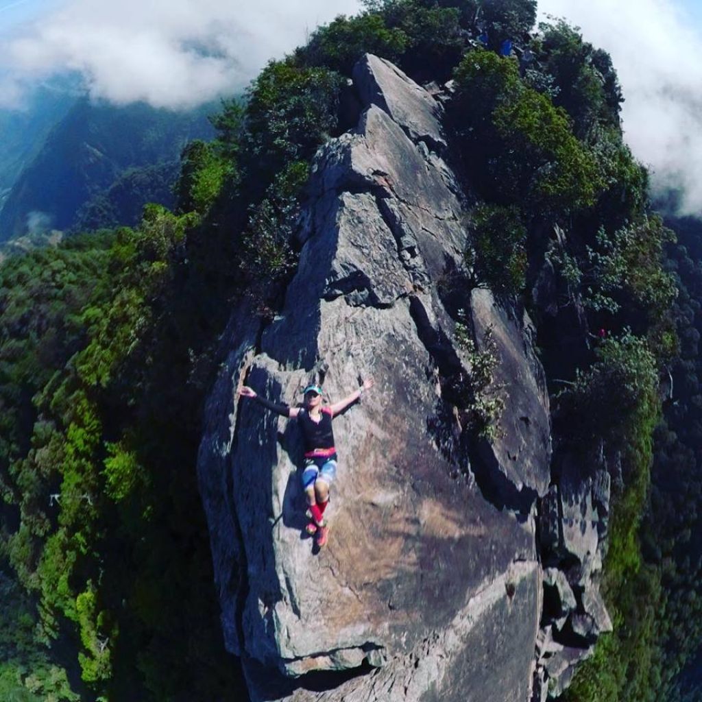 鳶嘴山封面圖