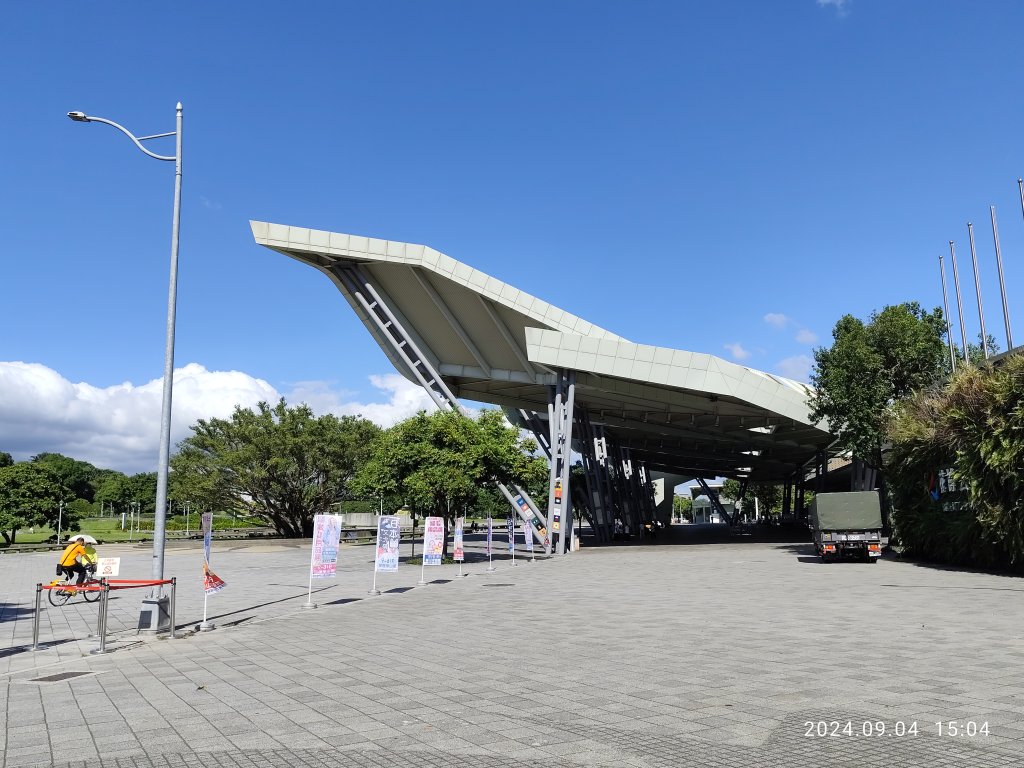 龍山河濱公園、大安森林公園、大港墘公園、花博公園圓山園區【走路趣尋寶】【臺北健走趣】封面圖