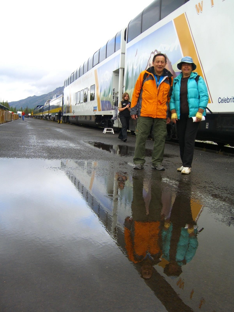 阿拉斯加 露營車 觀賞棕熊 捕食鮭魚健行之旅_51867