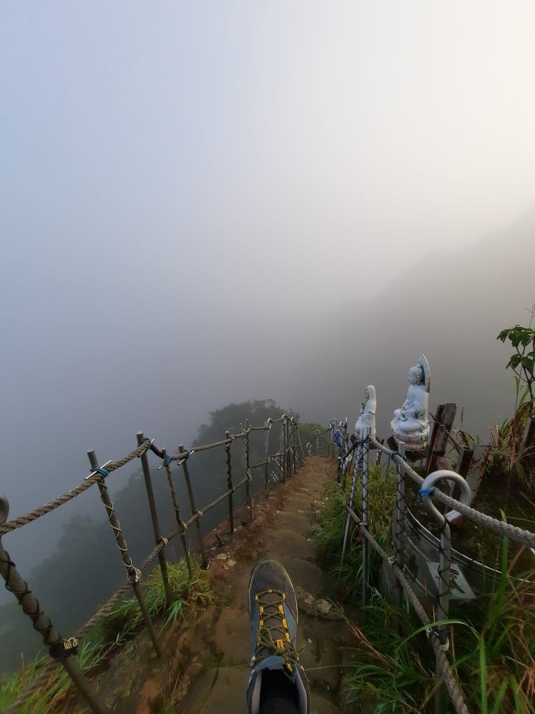 2022/11/12 平溪孝子山，慈母峰，普陀山_2001048