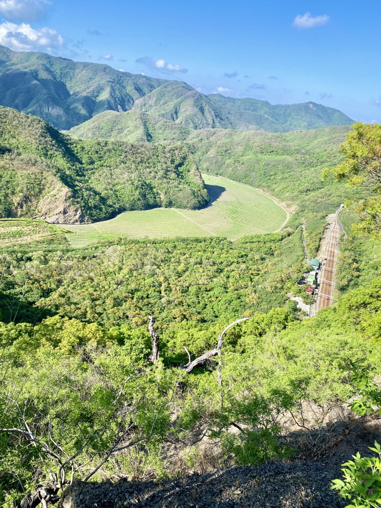 登頂巴層巴墨山順訪枋山    2023.6.6_2174961