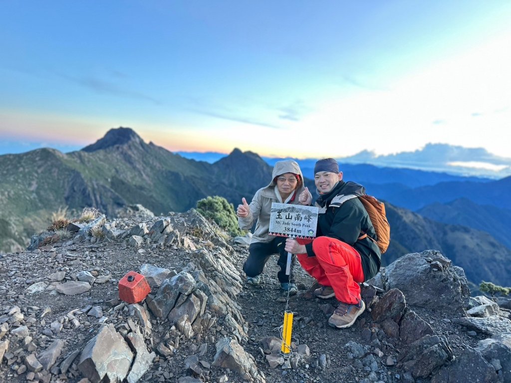 2024/09/27-0930帶2位神隊友76歲老爸、老朋友呂哥，玉山後四峰一遊但未竟。。。被山陀兒_2607130