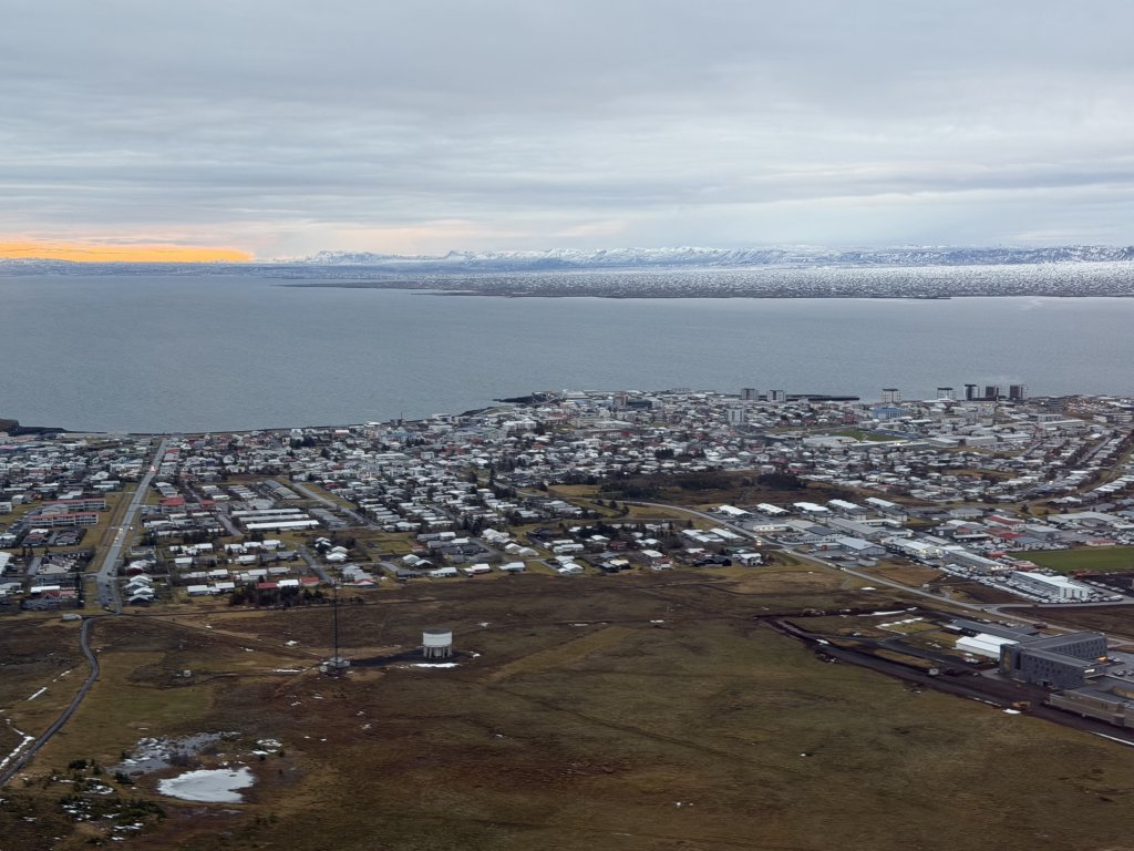 [紐約馬之行-24] 2025_1105 飛往格陵蘭_2946917