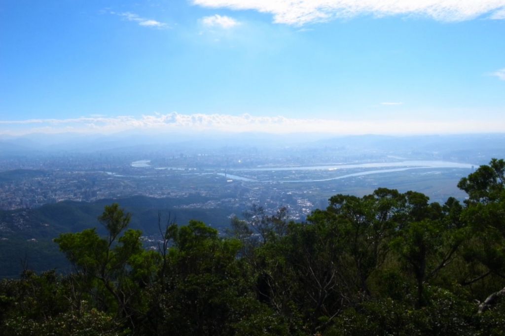 雷隱橋頂湖山O型走中正山觀景台(舊照片)封面圖