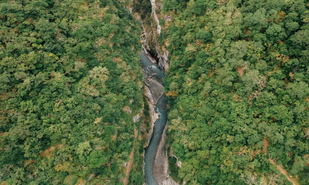 錐麓古道 Zhuilu Old Road ・走在徒手刻鑿的大理石山壁中【Silent Hiking】_2434720