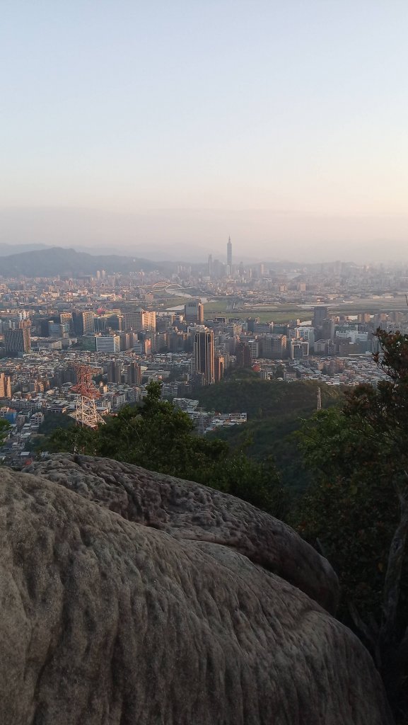 劍潭山/文間山/金面山尋幽_916578