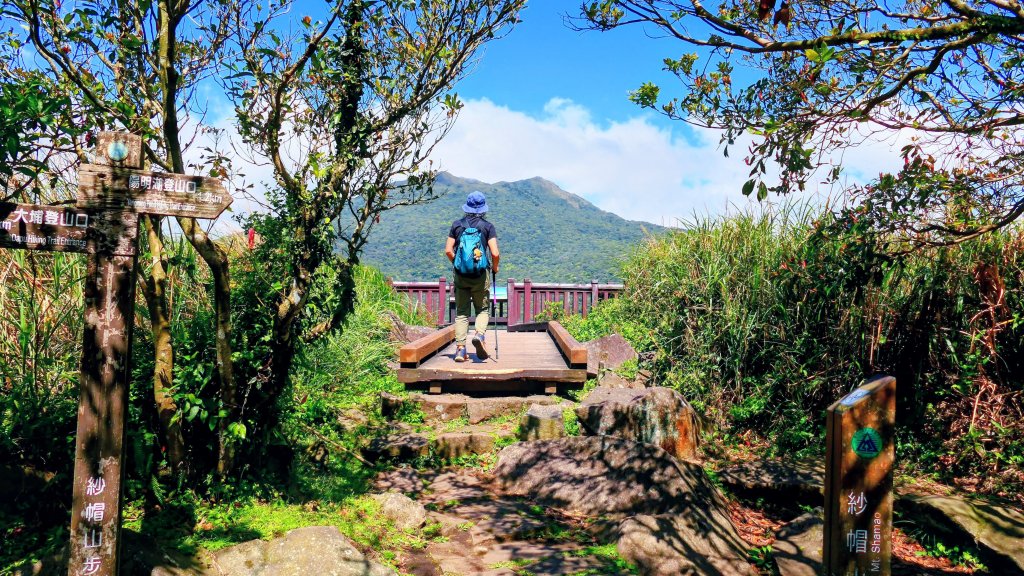 紅壇上紗帽山,花卉中心封面圖