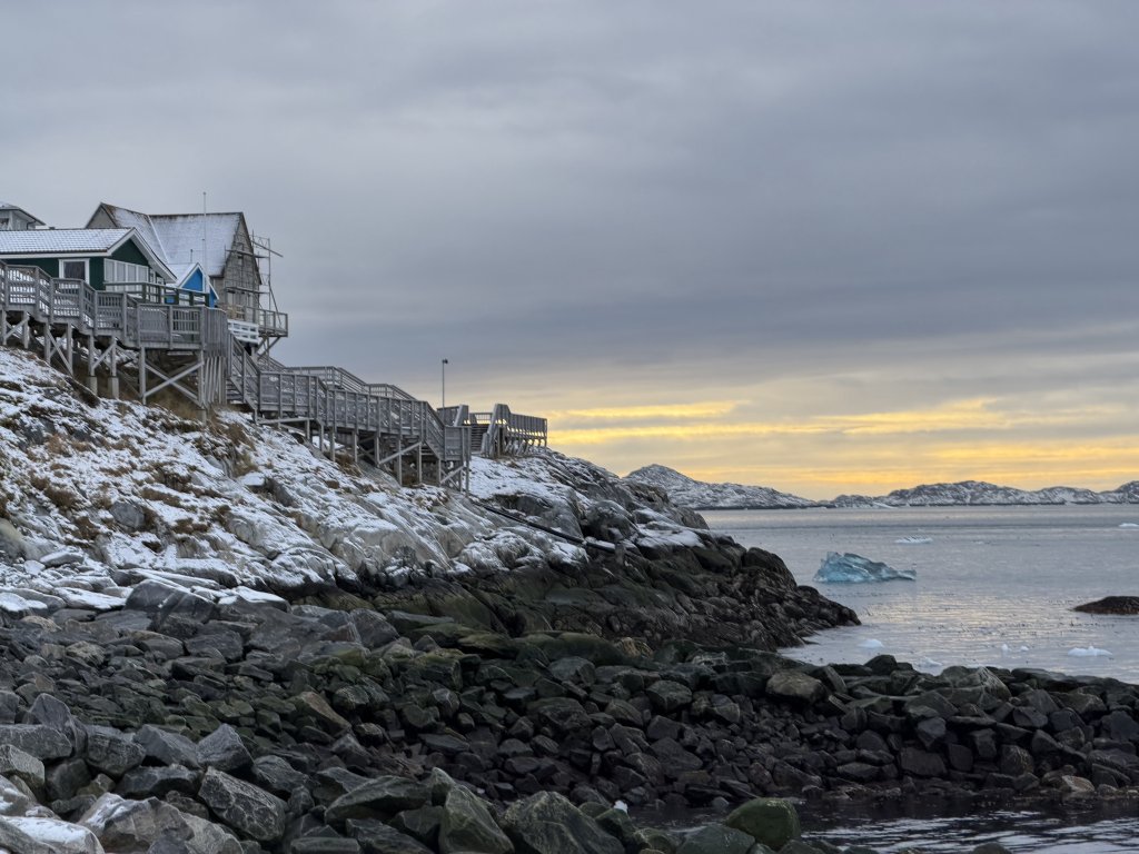 [紐約馬之行-26] 2025_1105 努克濱海木棧道(Nuuk Boardwalk)-上_2947584