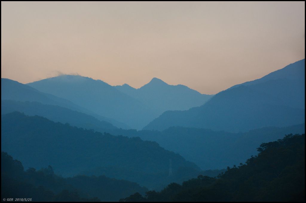 一顆大石頭 ~ 三訪鳶嘴山_338542