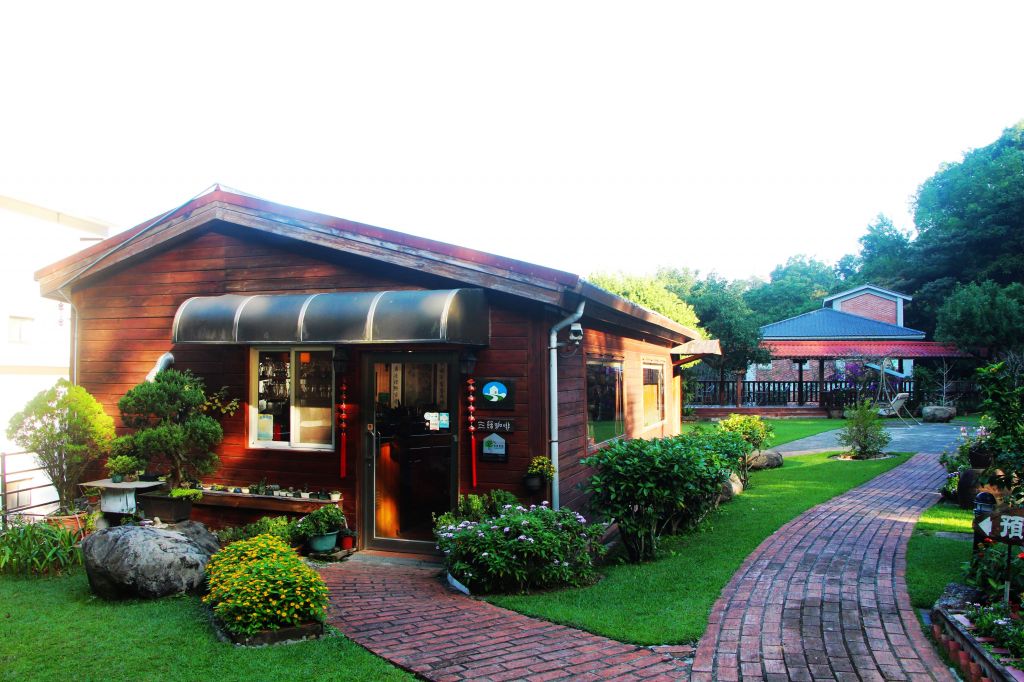 南庄 景點多 ~ 走吧 ! 登山健行休閒旅遊 ..._223341