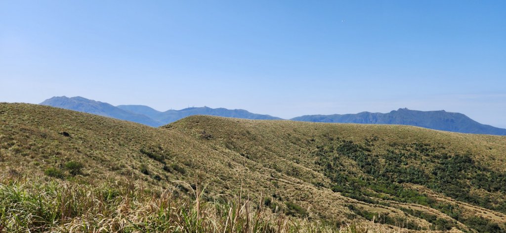 磺嘴山，翠翠谷，擎天崗，孝子山，慈母峰，普陀山，嶺腳瀑布，基隆曾子寮山，地標景觀台步道_2062778