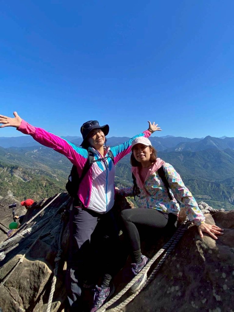 🌈1/4(日)來趣梅嶺~竹子尖山-獵鷹尖-一線天~梅子雞風味餐✨FB：熊熊趴爬走🌈_2976807