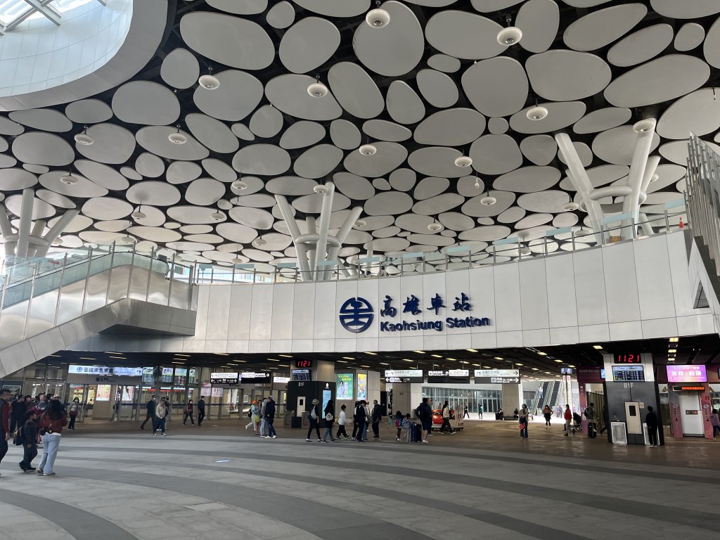 2025_0119 高雄車站_2694797