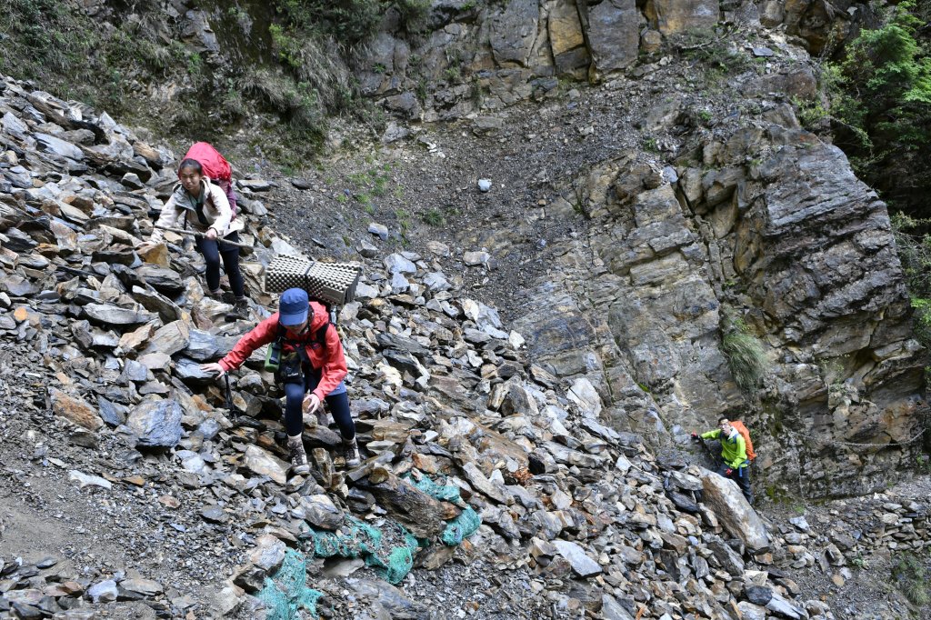 八通關上玉山_1025147