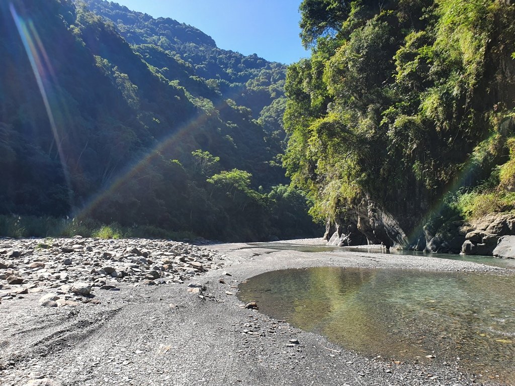 武界一線天&摩摩納爾瀑布_1775792