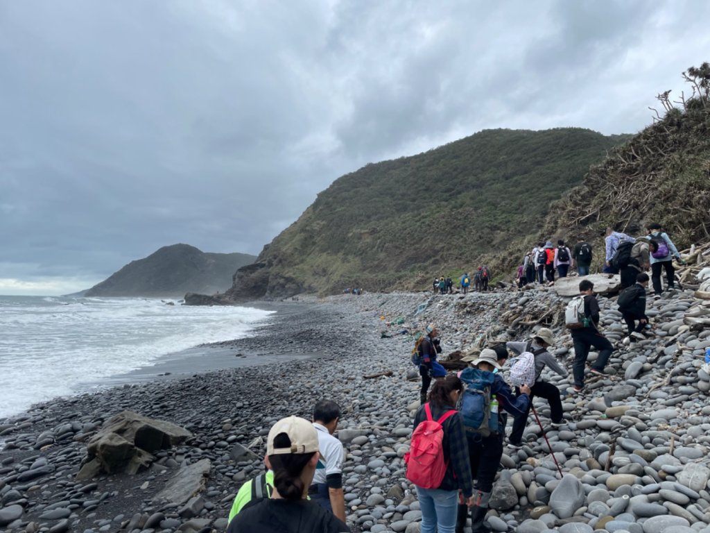 聽海湧～觀浪淘～拂海風～賞滾石～瑯嶠卑南道_2706204