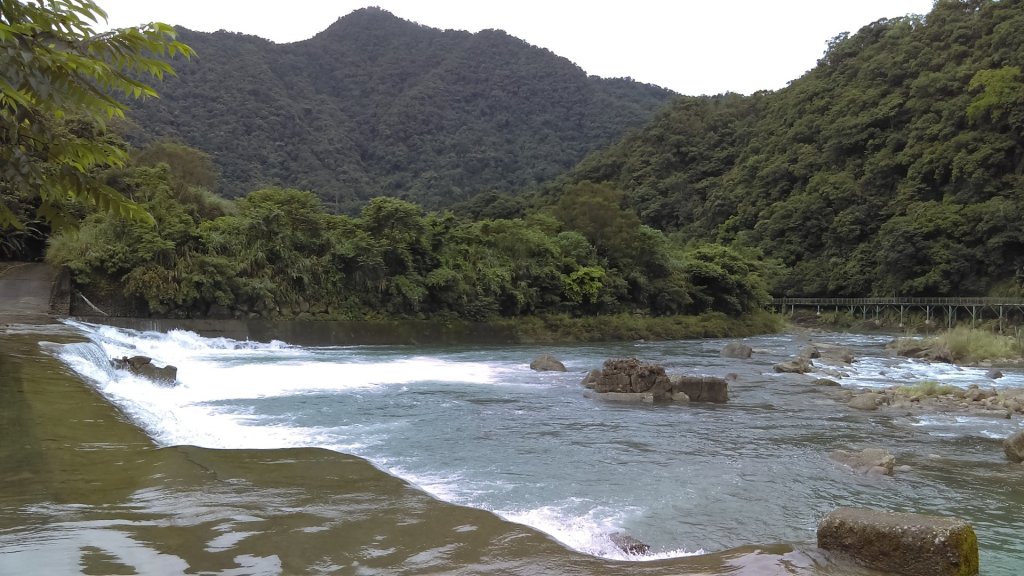 山青水秀的坪林北勢溪堤頂步道 (2-2)_976329