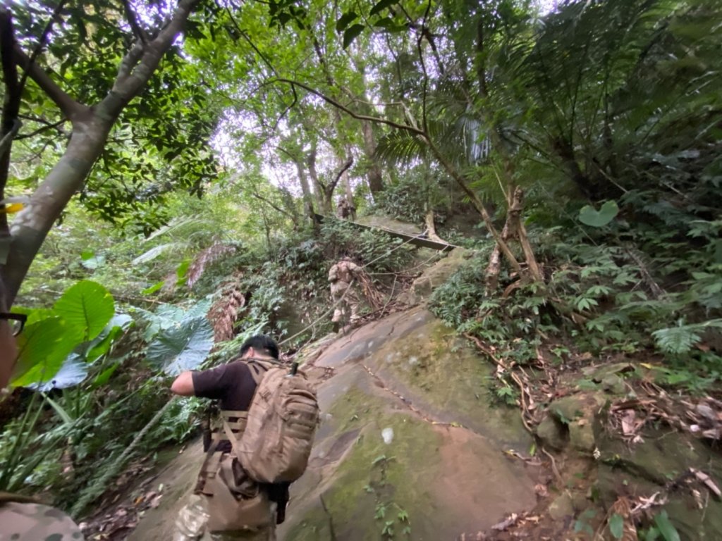 石牛行動/攻山頭_1172023