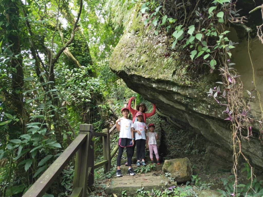 小百岳(64)-崁頭山-20200913~【2020全家總動員~28分之22】_1720340