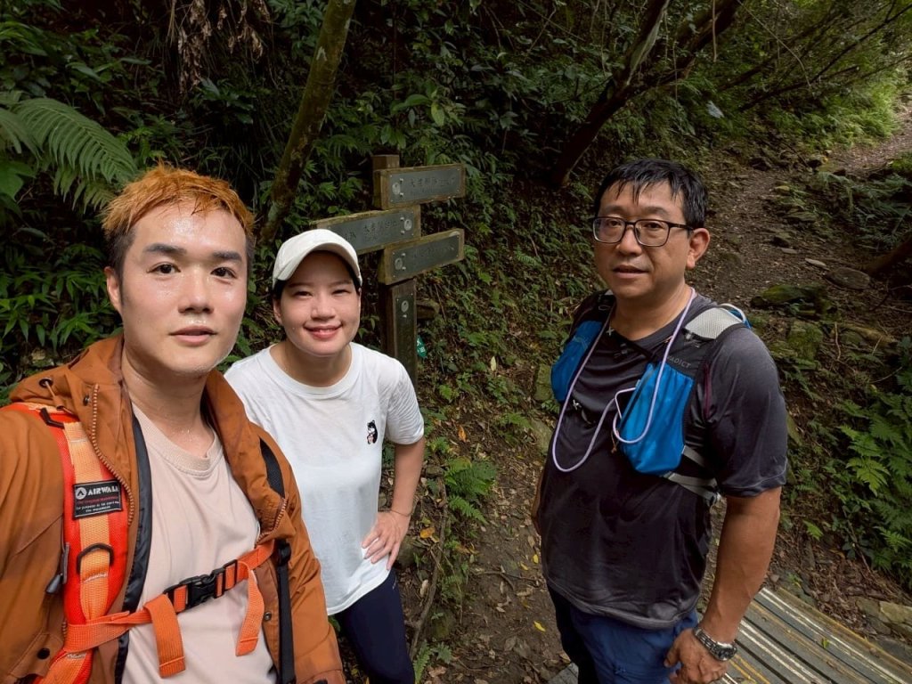 立霧山得卡倫步道認證點封面圖