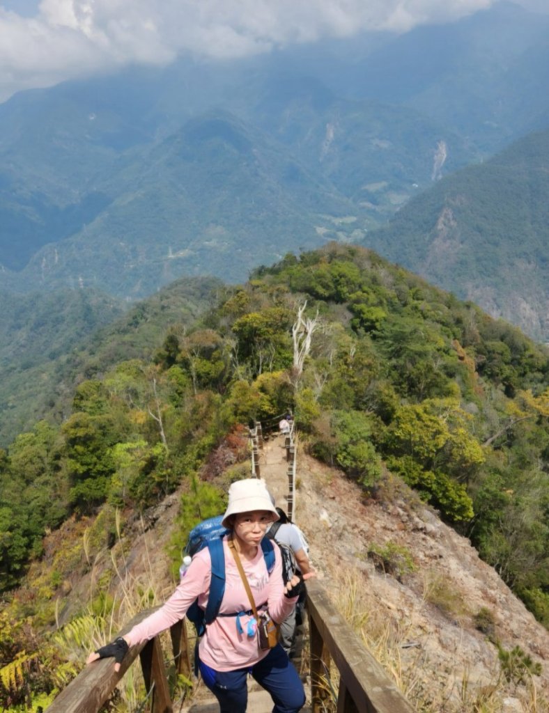 【中級山】天梯直上雲霄，一切美景盡在眼底，谷關七雄白毛山_2742412