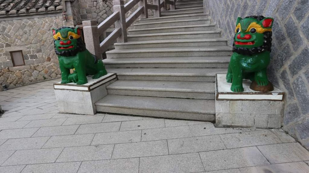 〔馬祖〕台灣離島小百岳NO98雲台山。馬祖列島就像灑落在太平洋上的一串珍珠 閃耀著光芒_2239469