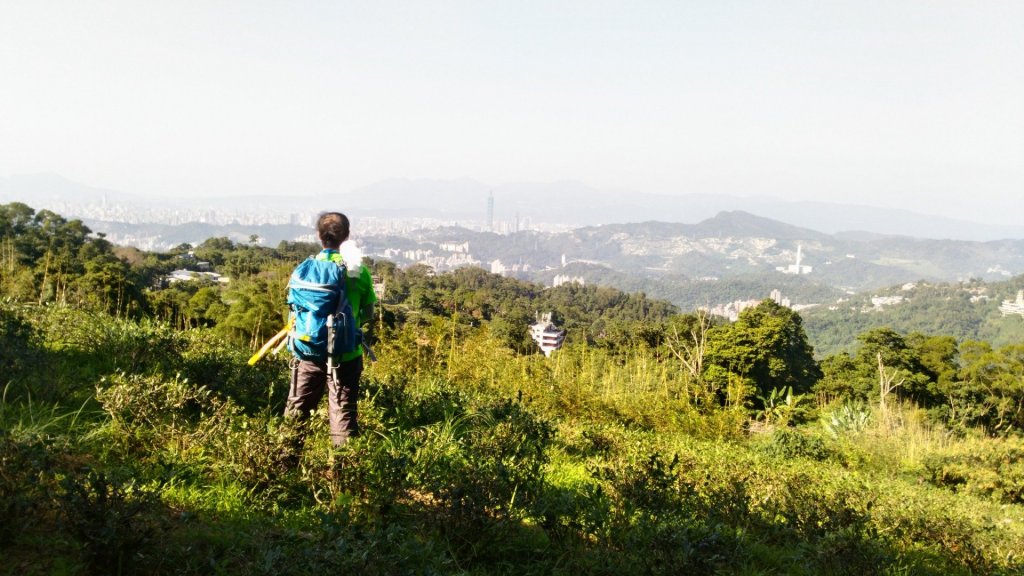 107.10.28(健行15Km)政大後門->樟山寺->瓦厝登山口->樟湖步_445729