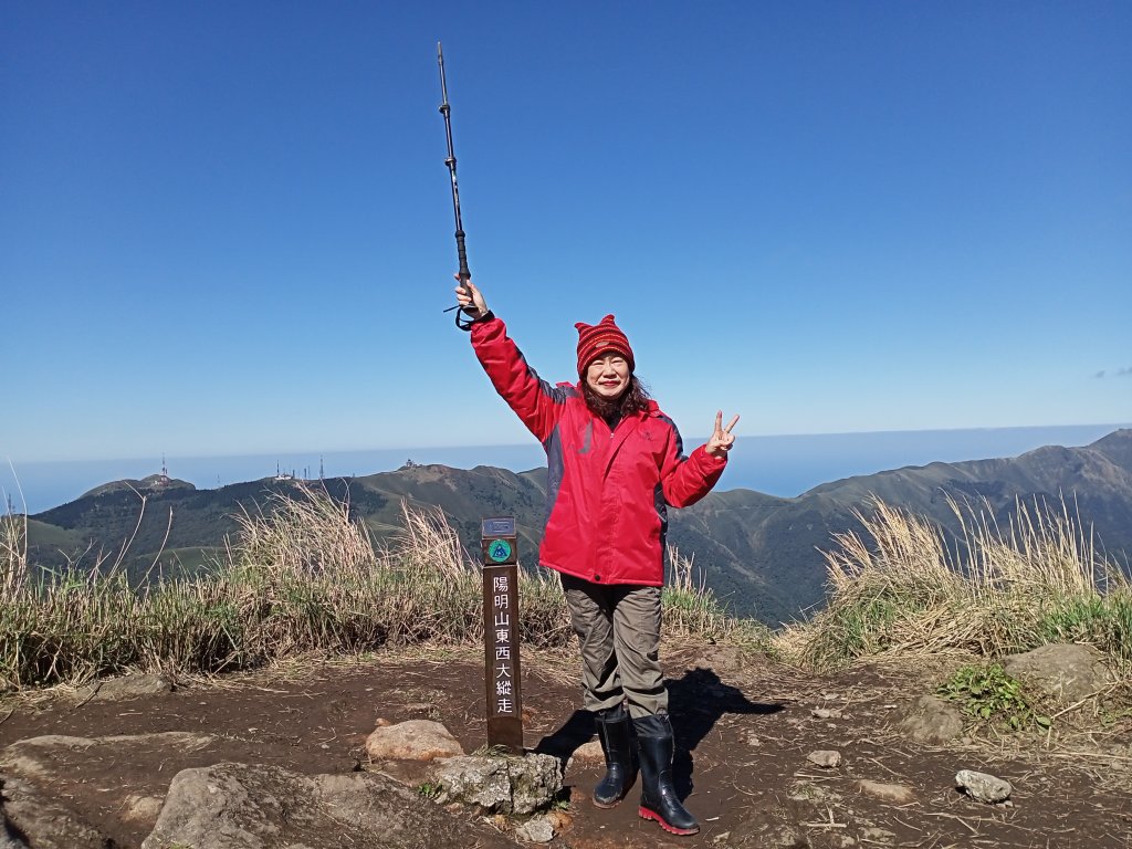 【臺北大縱走3】晴空萬里的七星山主、東峰_1242673