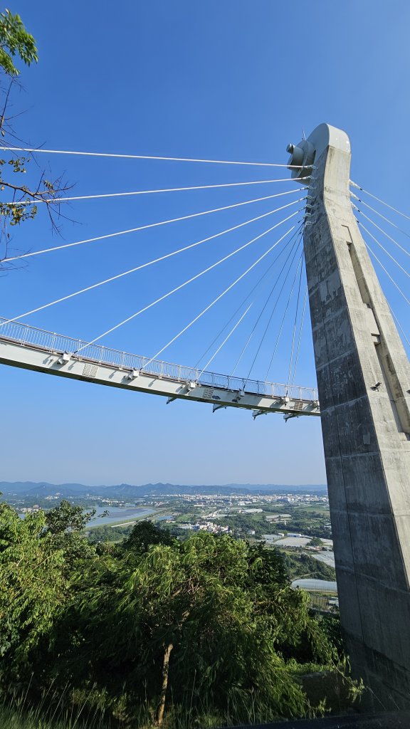 241102-小崗山+崗山之眼+彩虹嶺（皇帝椅）。美美兔閒來無事走一大圈9K。_2643269