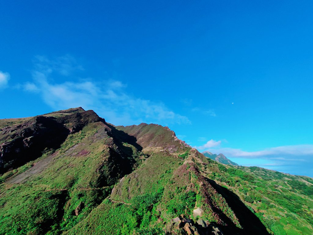 南子吝山、劍龍稜、鋸齒稜、半屏山、茶壺山（黃金7、5、6、3、2、4稜）_1908082