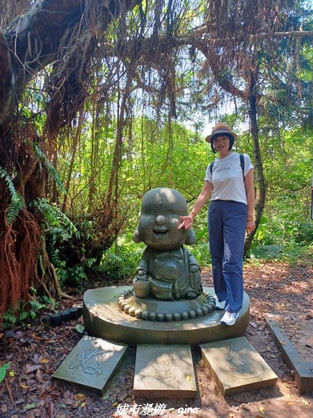 【新北金山】三面臨海視野佳。 獅頭山公園步道x神秘海灘x燭臺雙嶼_2818733