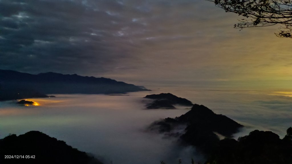 二訪馬拉邦山，解鎖 #琉璃光雲海 #日出雲海  #血月 #斜射光 #楓葉紅了！_2668546