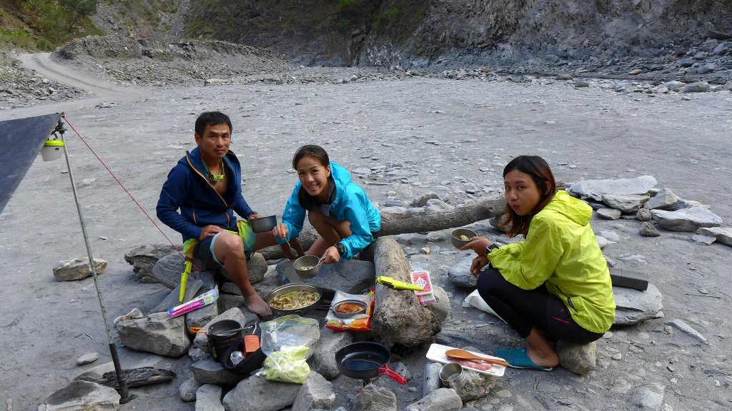 哈尤溪天然彩壁畫作_565508