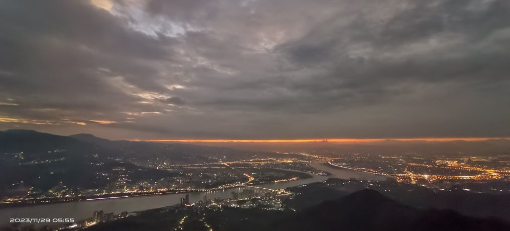 觀音山夜景/曙光/日出/斜射光_2363191
