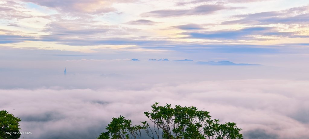 #二格山 #琉璃光 #雲海流瀑 #雲海 #日出 #火燒雲 #手機拍攝 #VivoX100 5/22_2794160