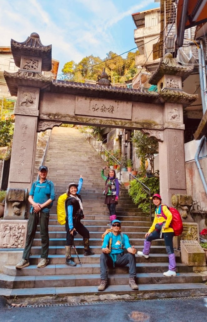 北部三大岩場-筆架連峰-皇帝殿-五寮尖拍空拍寫真💙_2734617