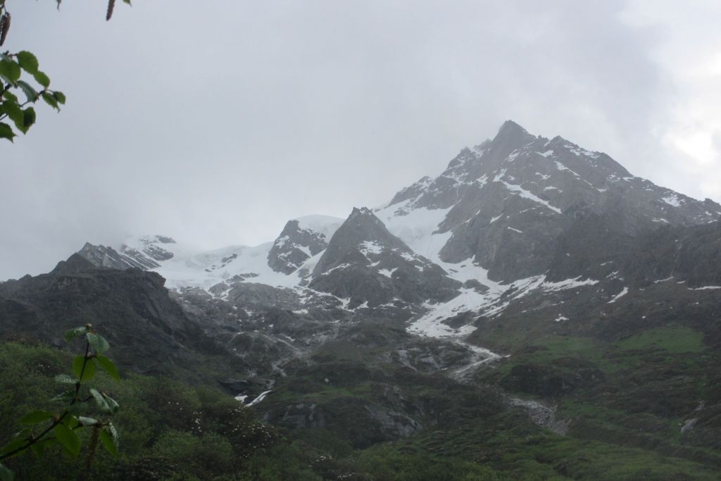 四川半脊雪峰海拔5430米_146344