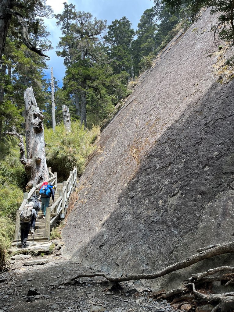 2023_0409_玉山西峰_2106335