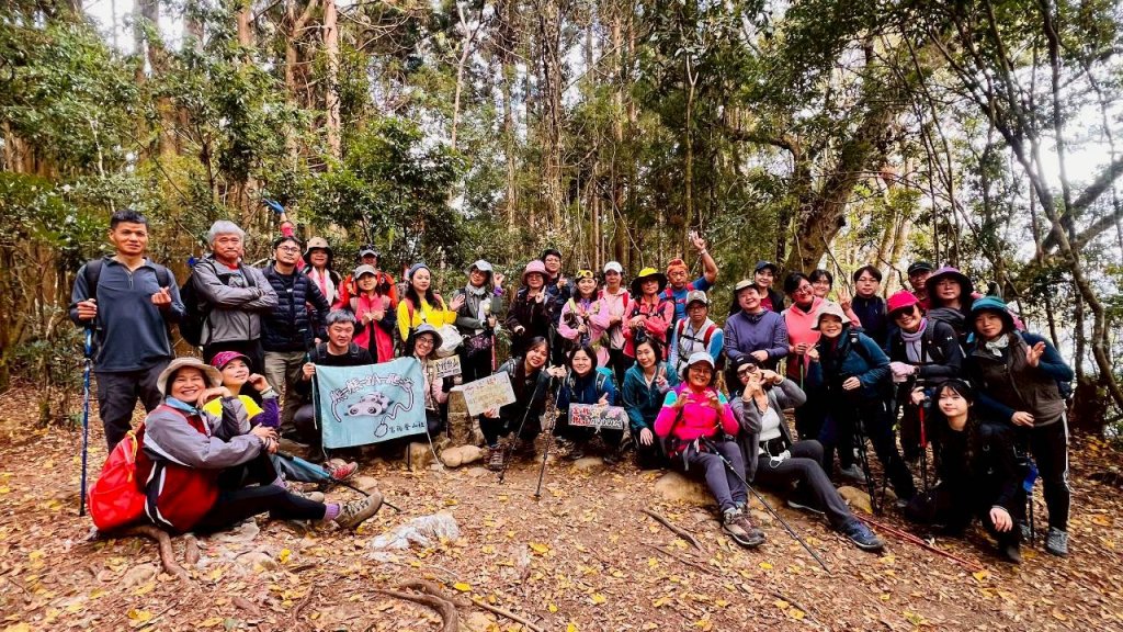 🌈1/18（日）忘憂森林×金柑樹山×溪頭天文台✨FB：熊熊趴爬走🌈封面圖
