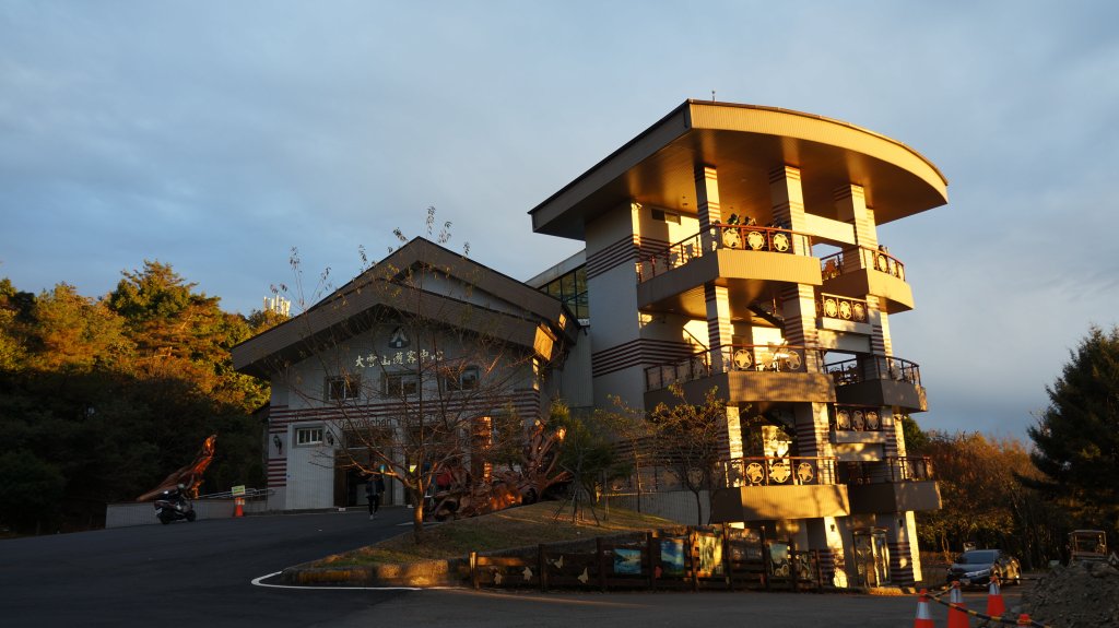 鳶嘴捎來之峰_791598