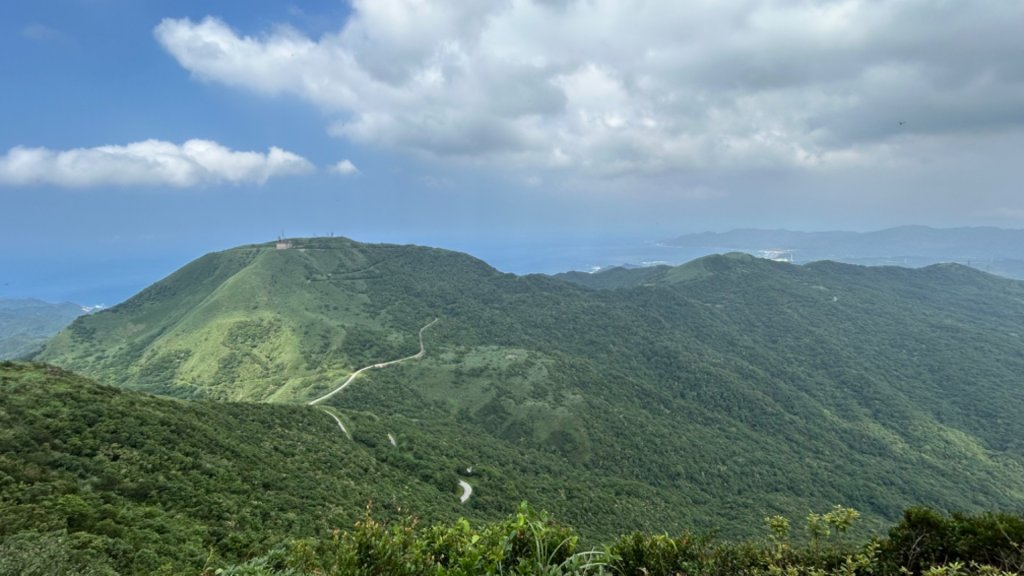 瑞芳草山群峰燦光寮山封面圖