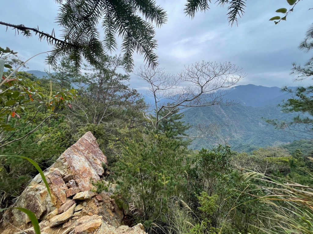 阿冷山封面圖