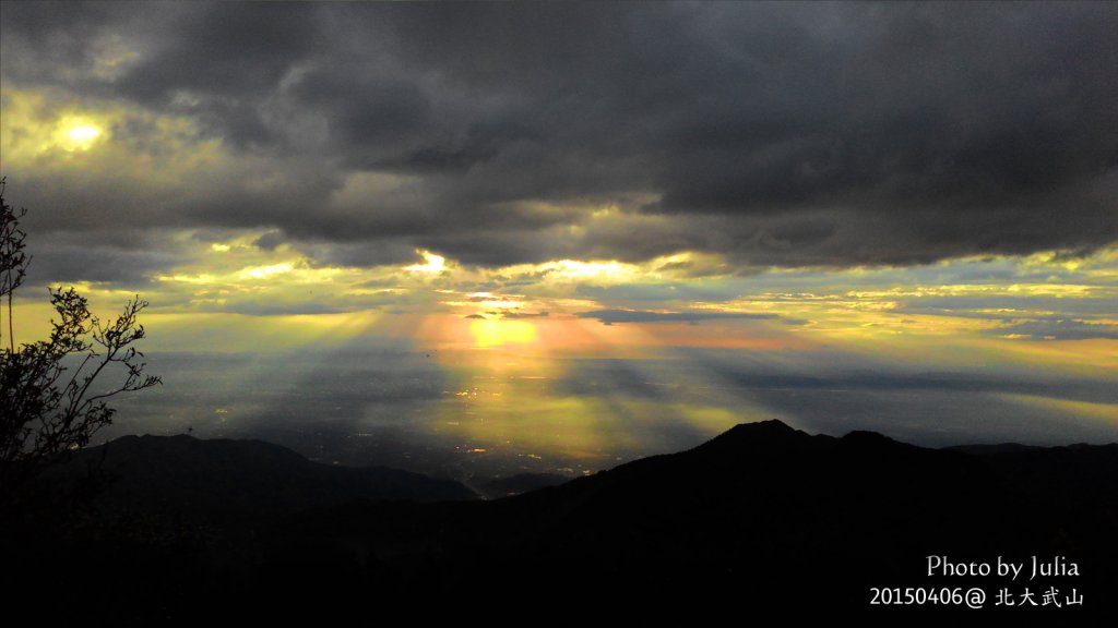 北大武山 雨後的夕陽雲海與日出_879110
