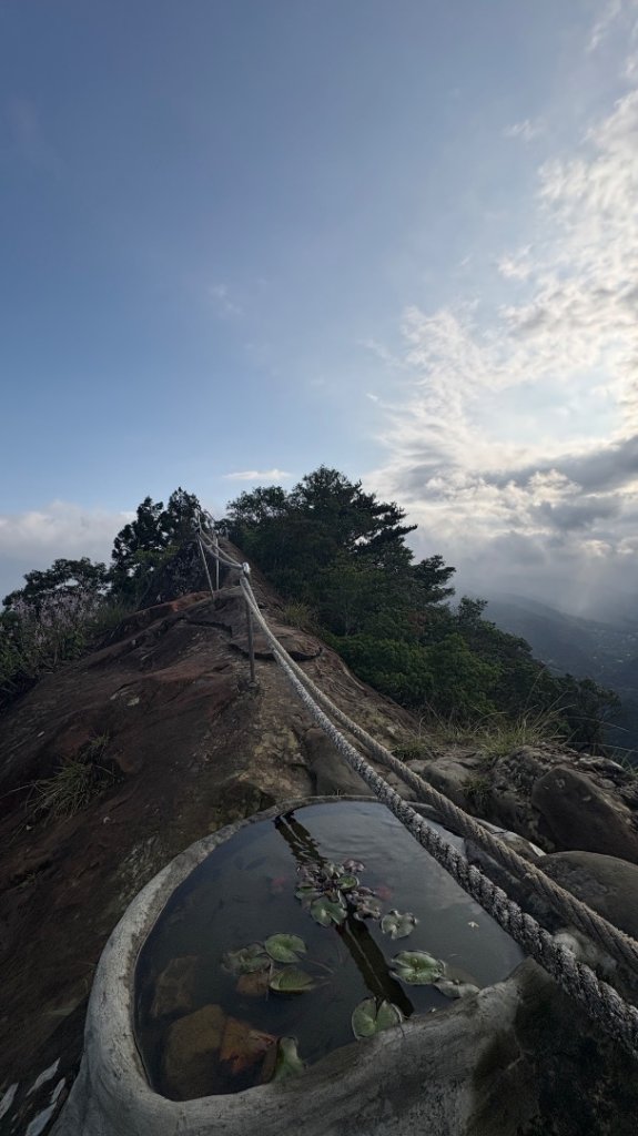 與岩稜的再次對話_3011037