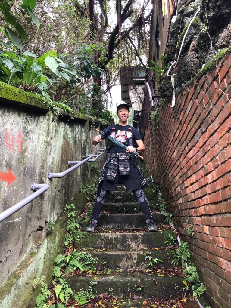 石牌軍艦岩探險_906947