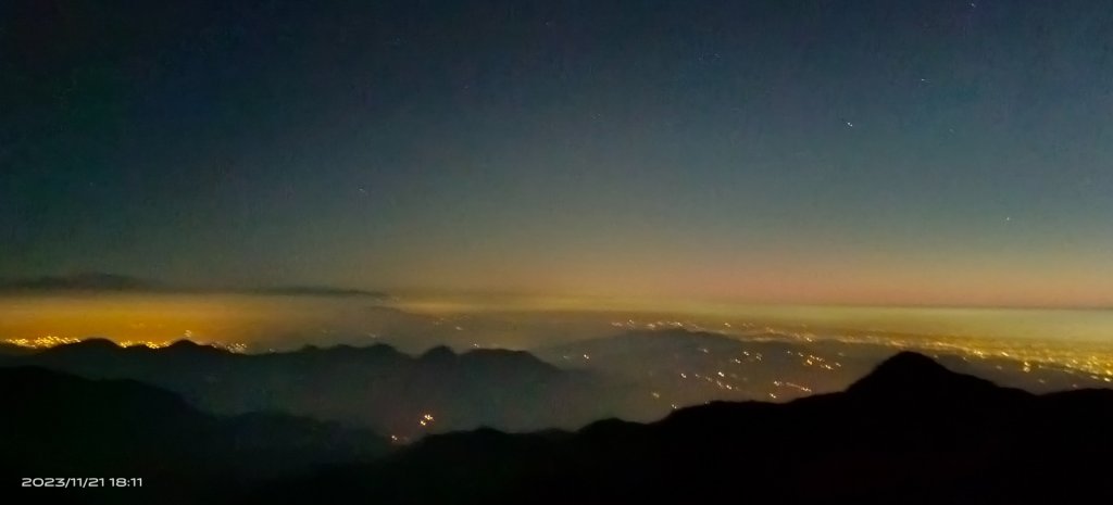 首登鳶嘴山-雲霧瀰漫/夕陽晚霞/星空夜景/琉璃光？11/21_2357130