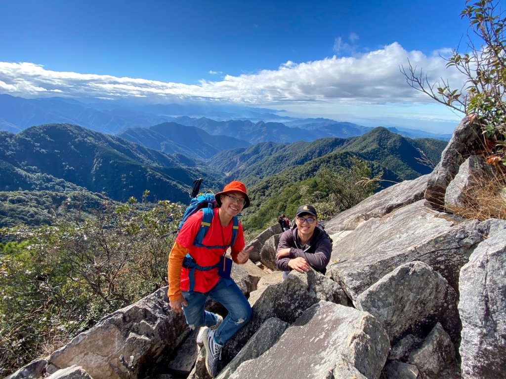五訪台中鳶嘴山：拉繩挑戰陡峭岩壁_785415