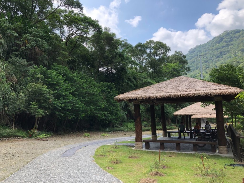 達娜伊谷走里美避難歩道、巨石坂步道_690796