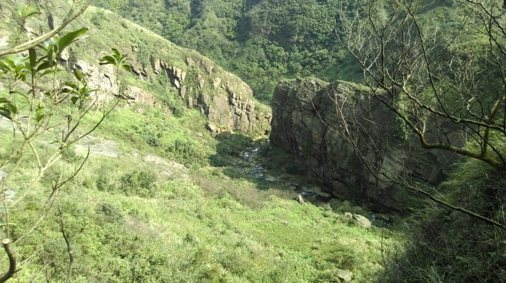 黃金五、六稜: 劍龍稜、鋸齒稜，茶壺山_94590